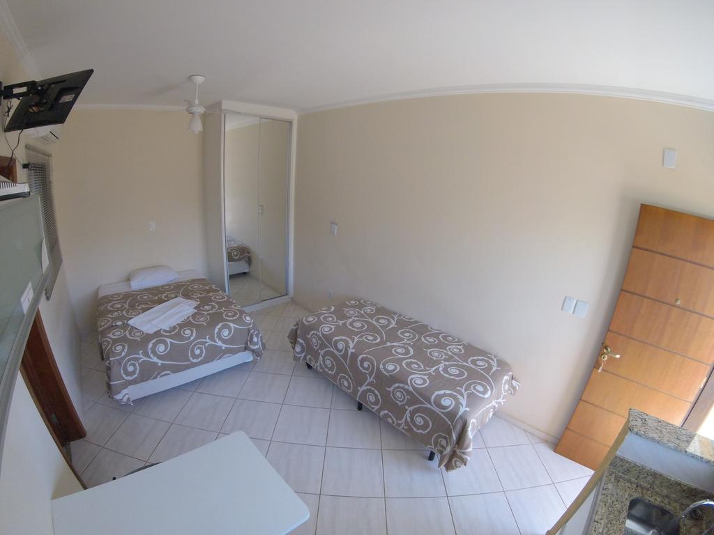 באורו Aries Apart Hotel מראה חיצוני תמונה